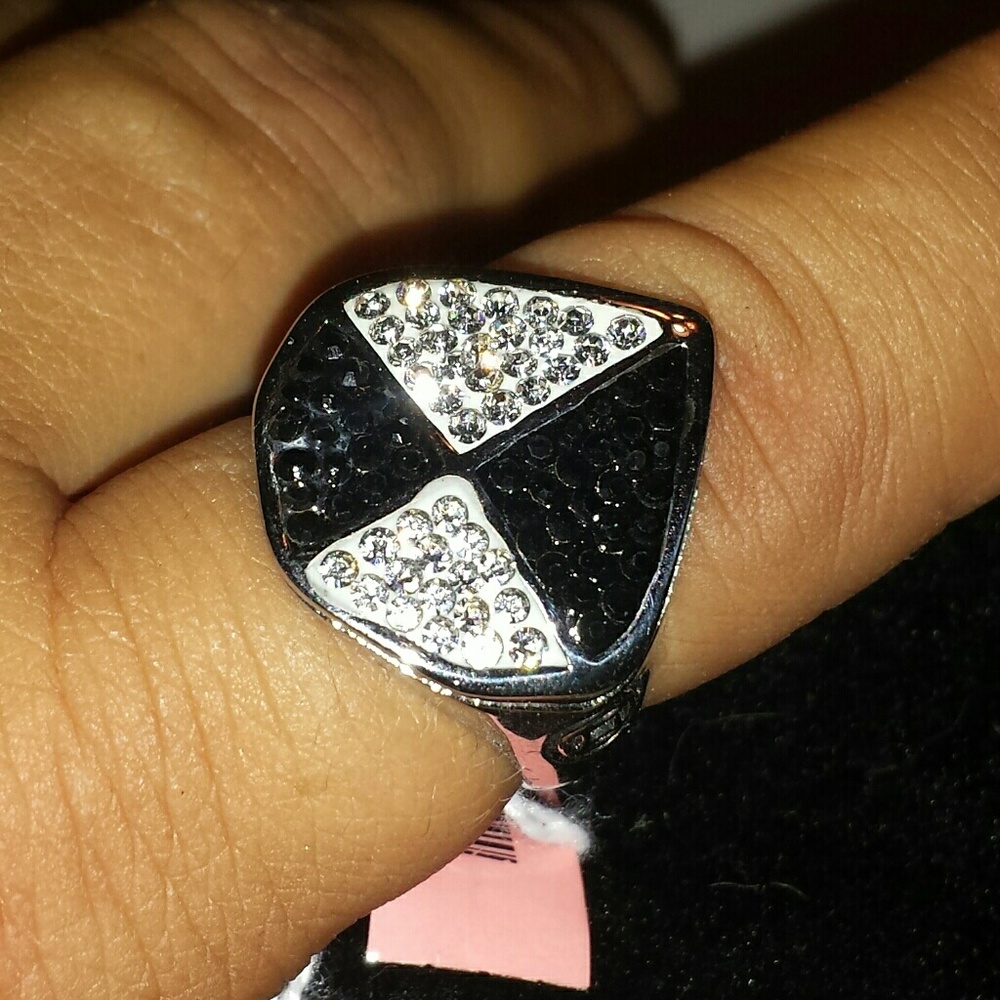 Men's ring